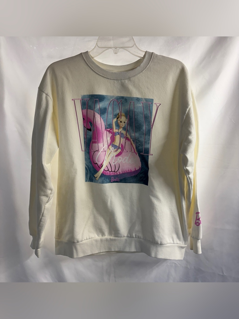 NWOT women’s Barbie vacation sweatshirt size medium